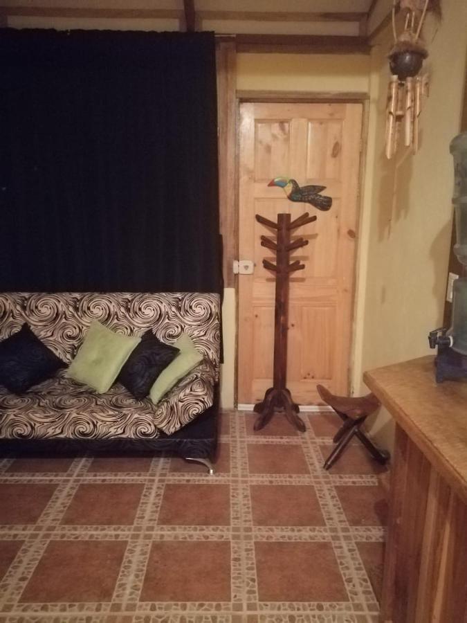 Casita Amarilla Villa Cahuita Kültér fotó